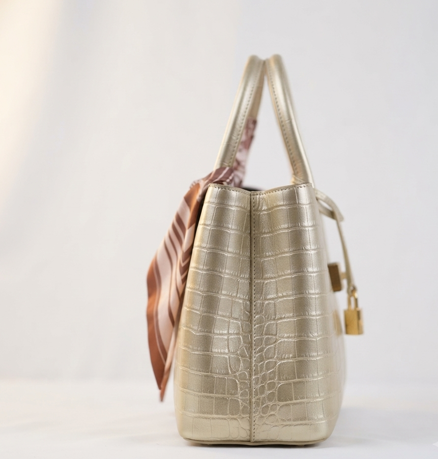 Aurelia Tote