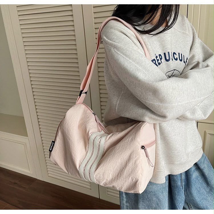 Luna Pink Shoulder Bag